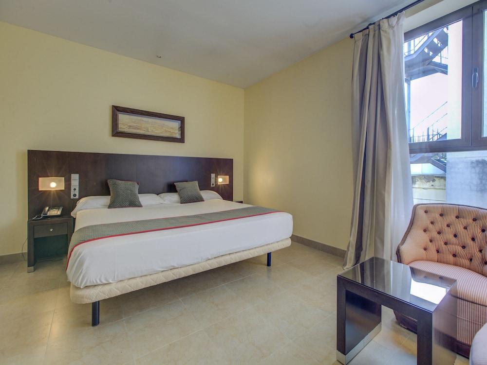 Hotel El Meson Torrijos Dış mekan fotoğraf